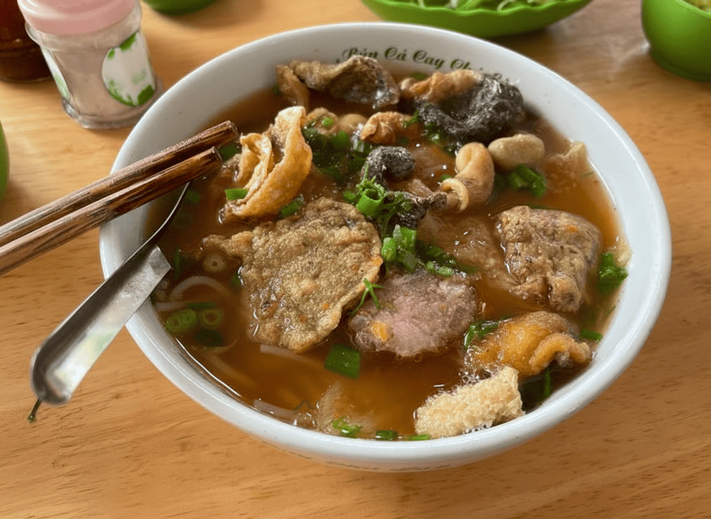 Bún cá cay Chú Lùn